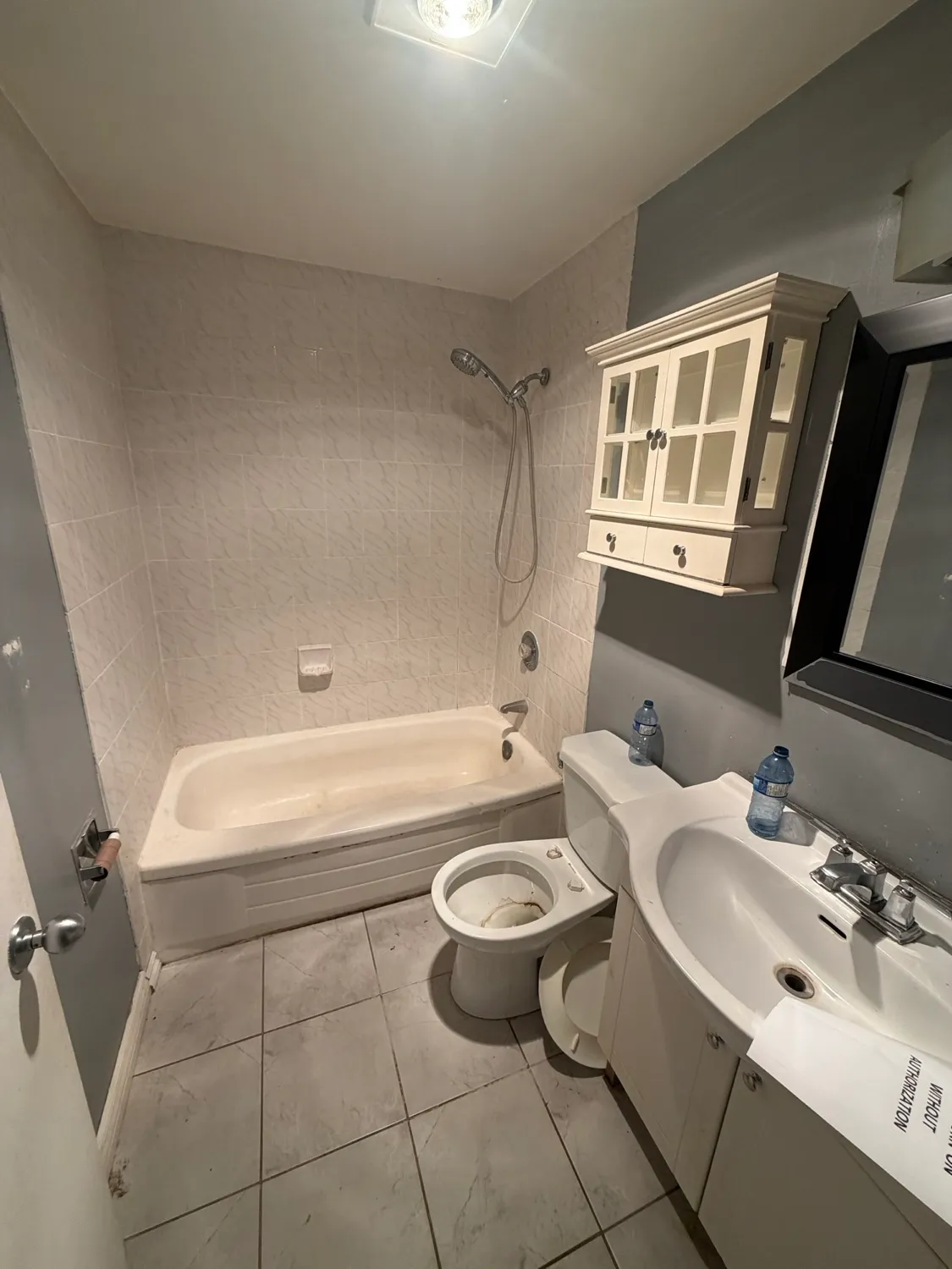 Bathroom Transformation — bathroom project by InGod, photo 1 of 6