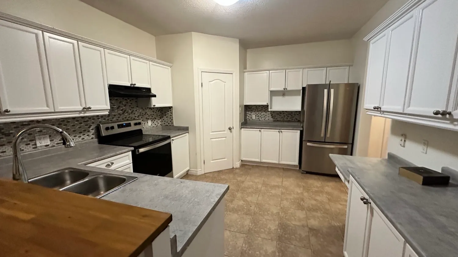 Kitchen Cabinet Refinishing — kitchen project by InGod, photo 2 of 6